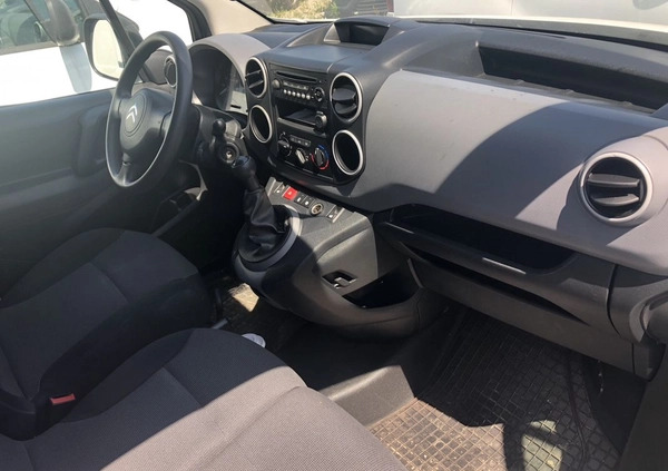 Peugeot Partner cena 21955 przebieg: 218000, rok produkcji 2015 z Warszawa małe 137